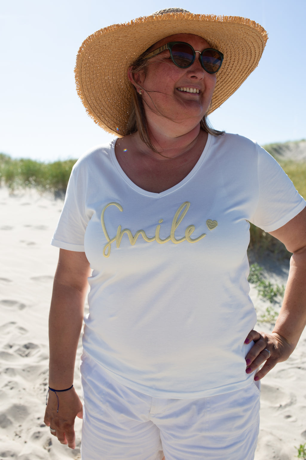 SMILE JAUNE _ T-Shirt Col V