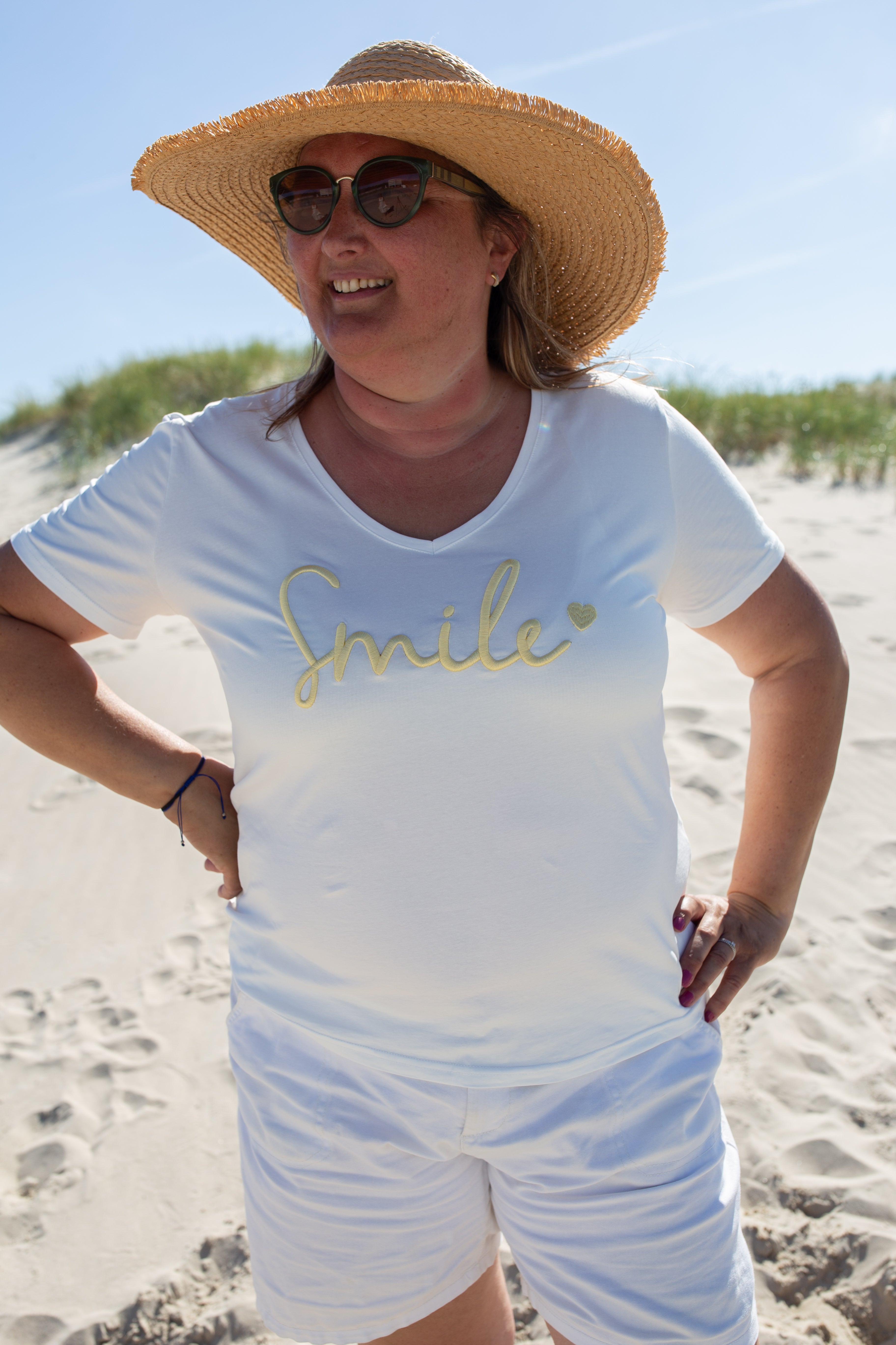 SMILE JAUNE _ T-Shirt Col V