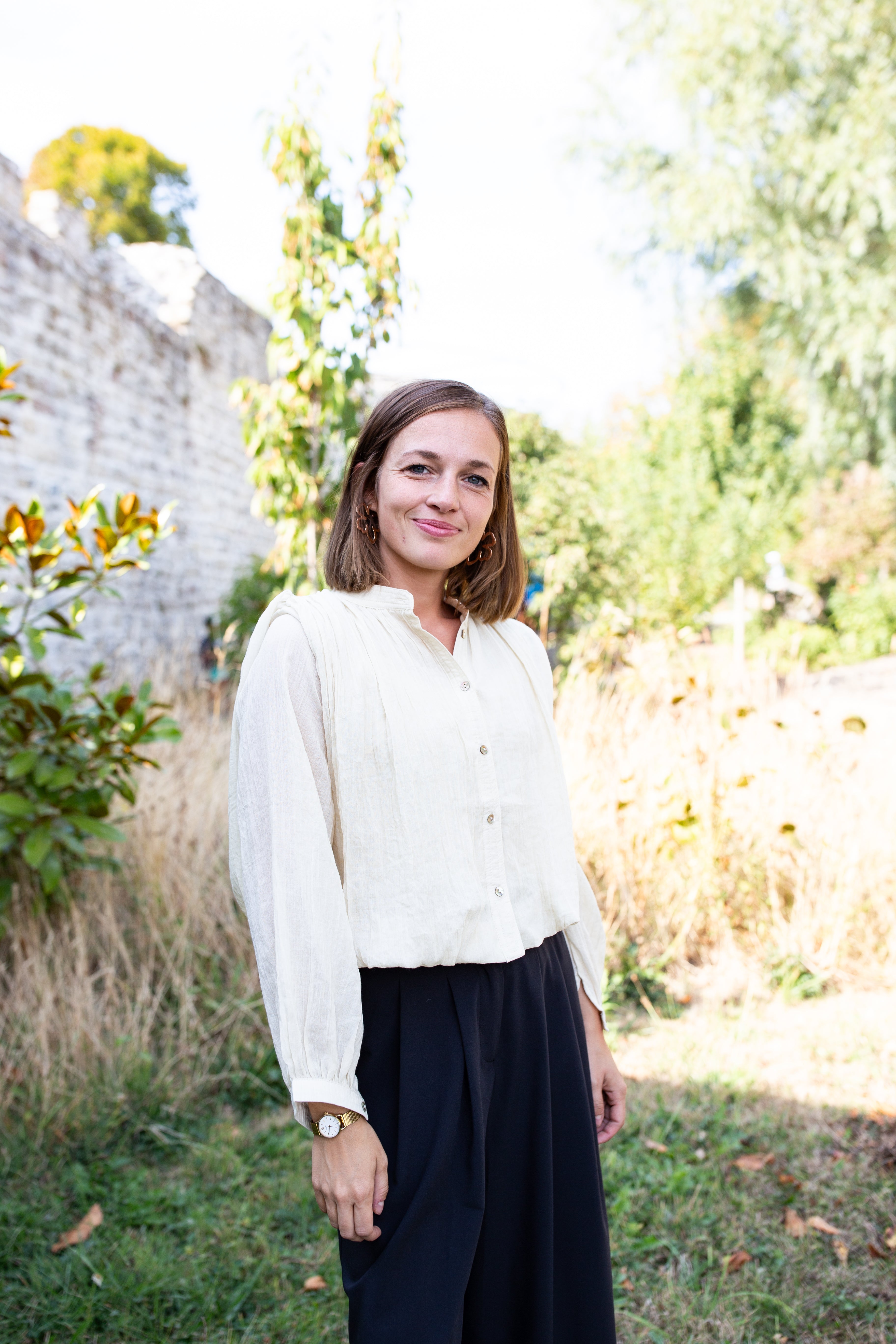 LOUISE BEIGE _ Blouse courte