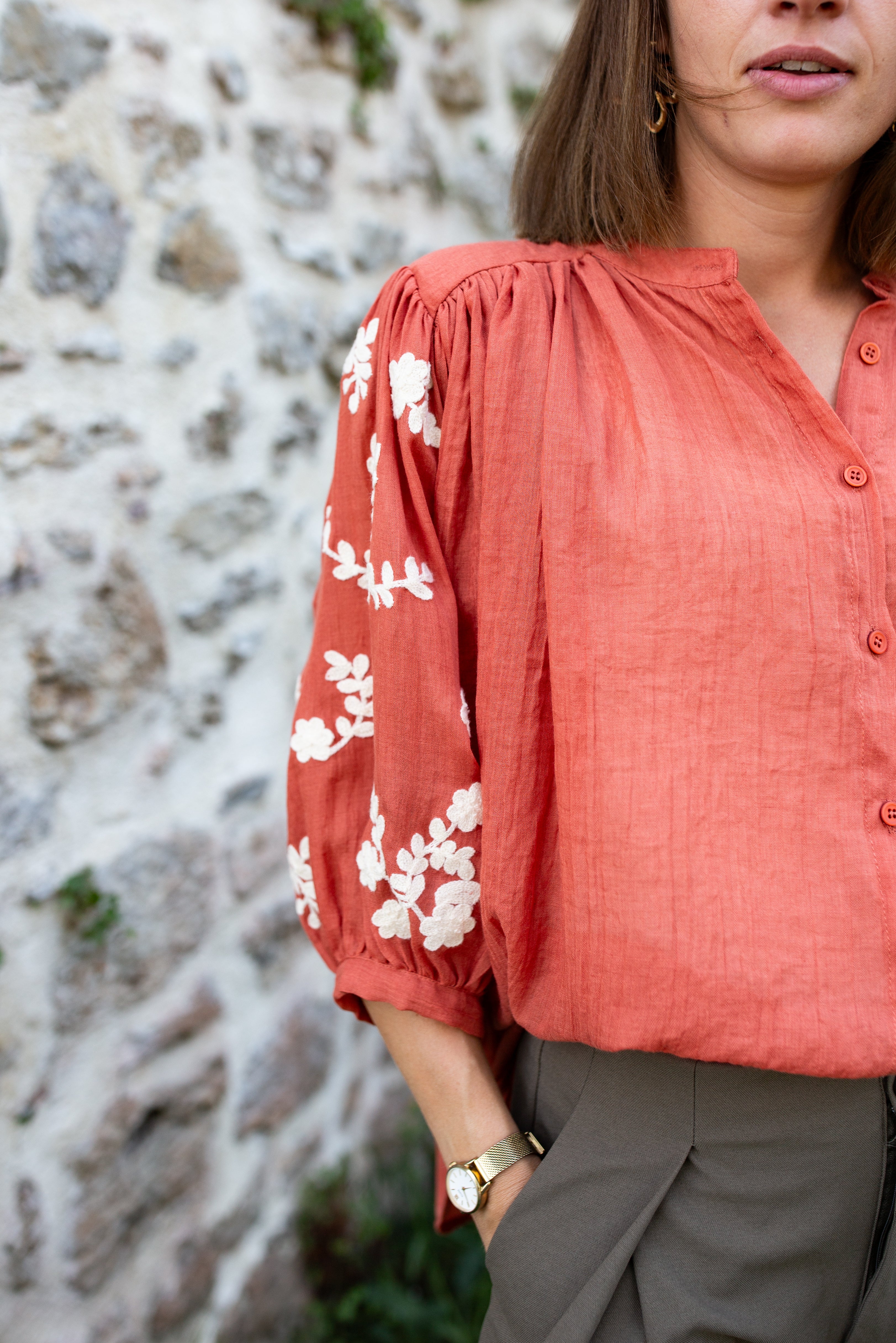 RUBY BRIQUE _ Blouse brodée