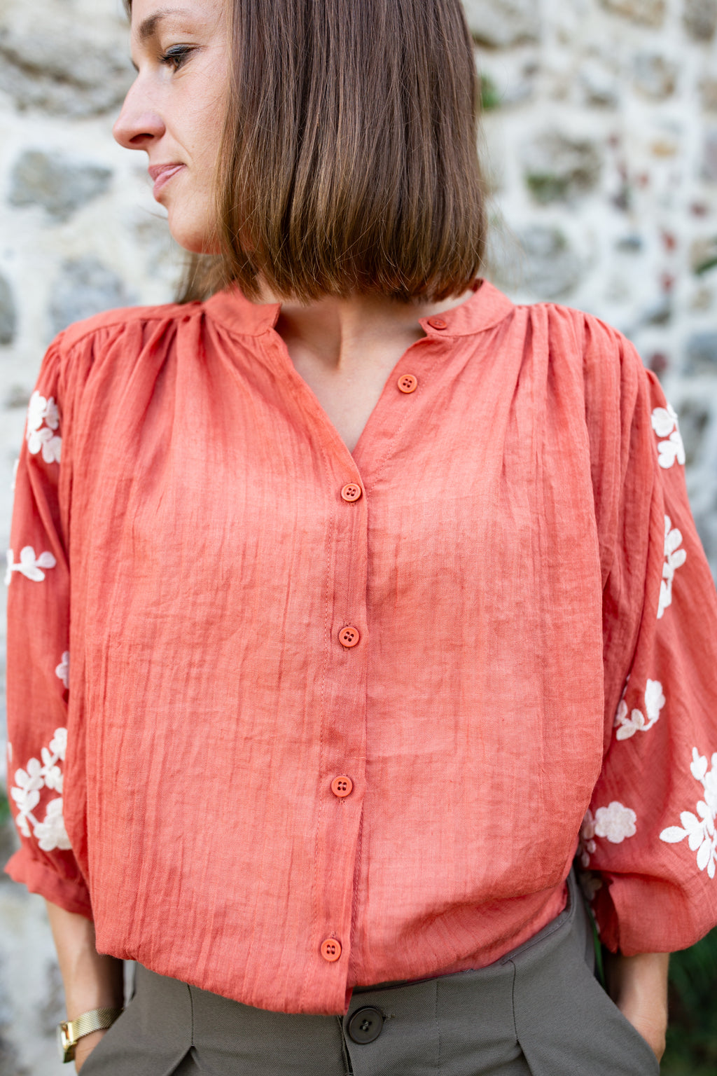 RUBY BRIQUE _ Blouse brodée