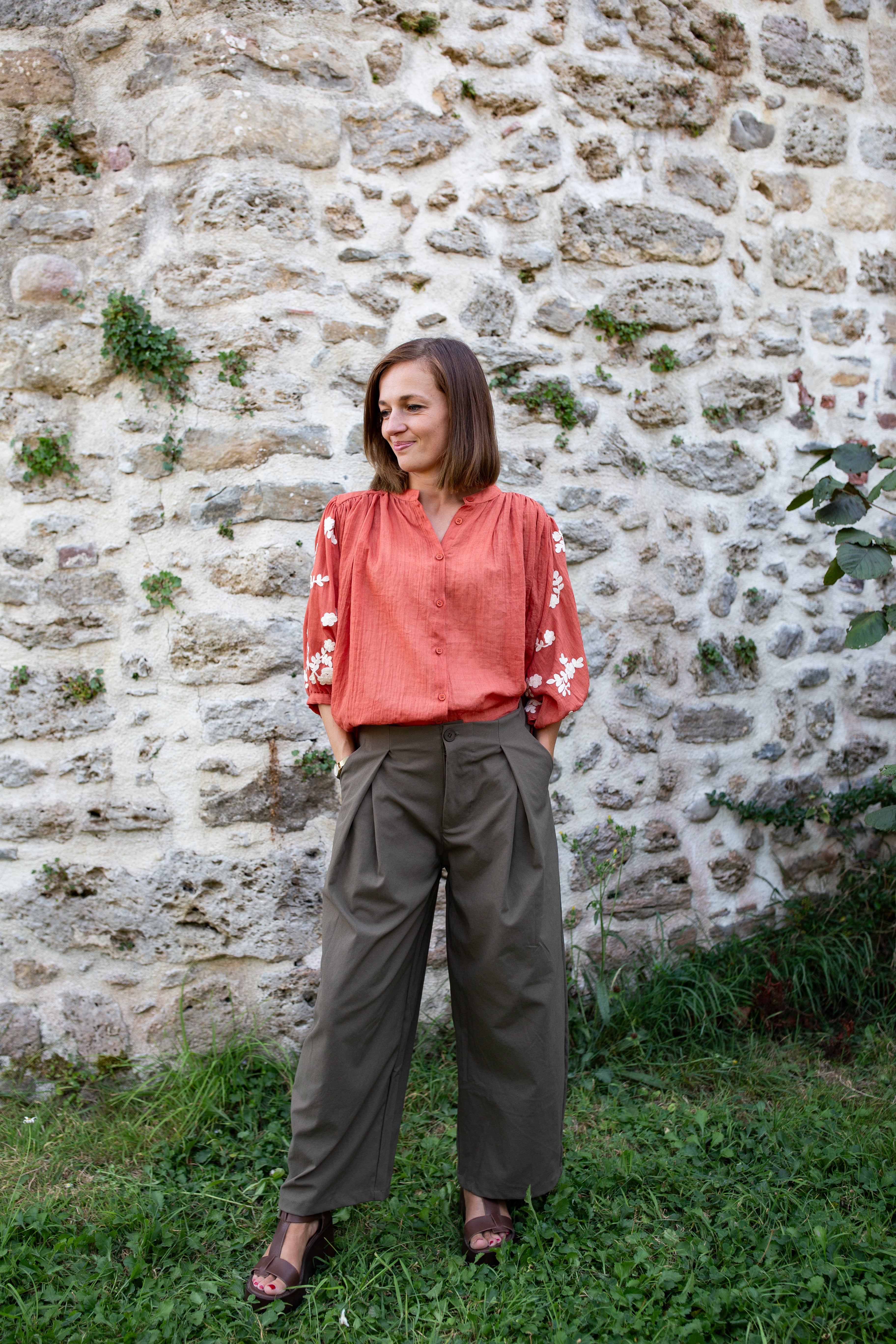 PARIS KAKI _ Pantalon à pinces