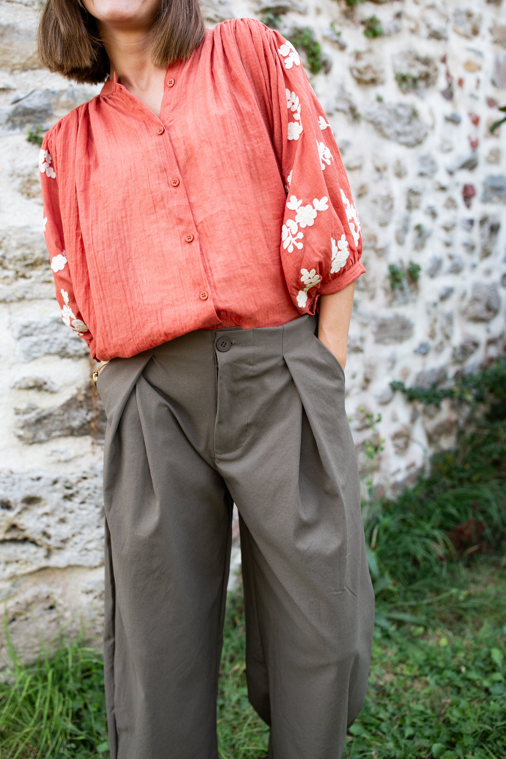 PARIS KAKI _ Pantalon à pinces