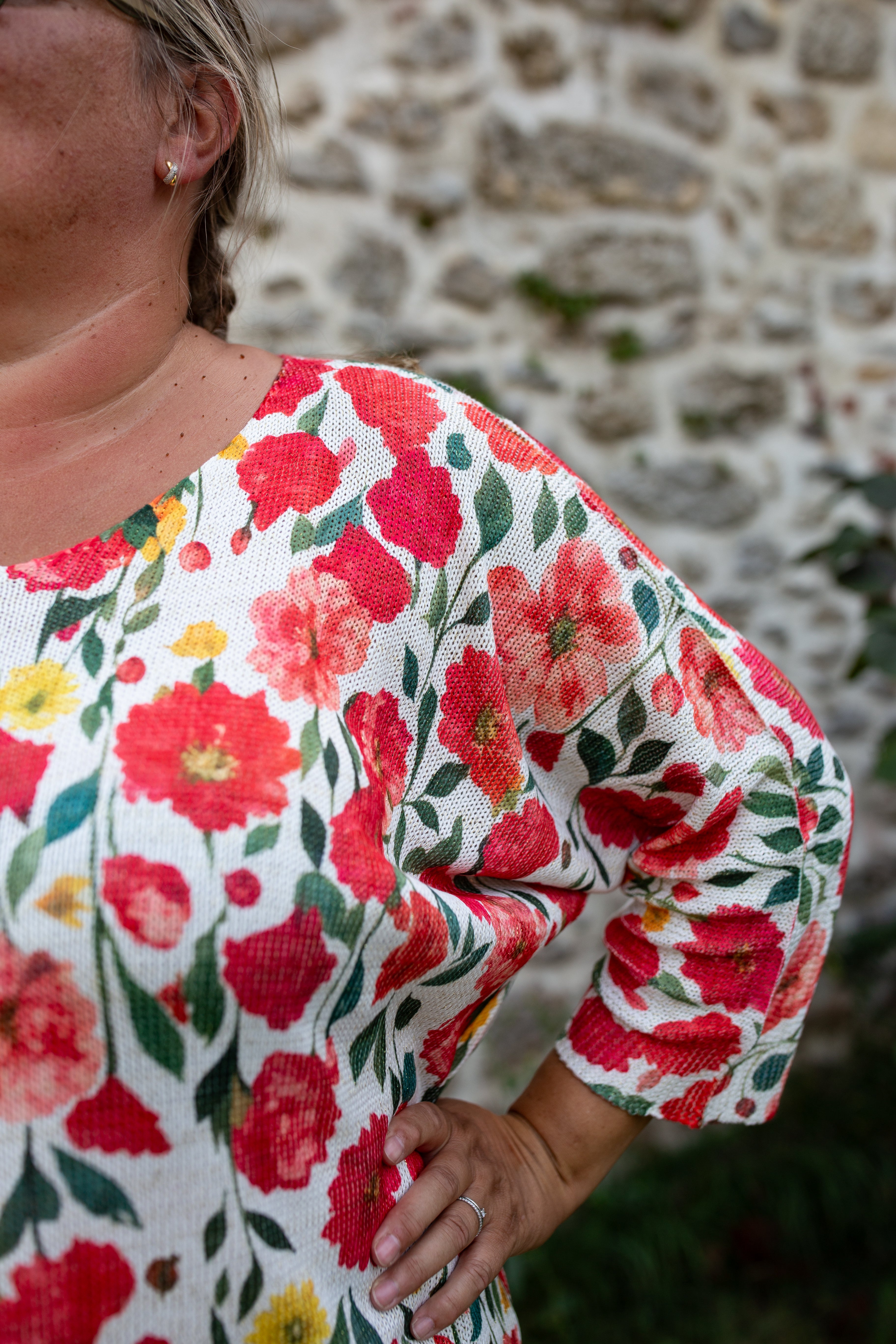 ROSIE FLEURI _ Pull à motifs