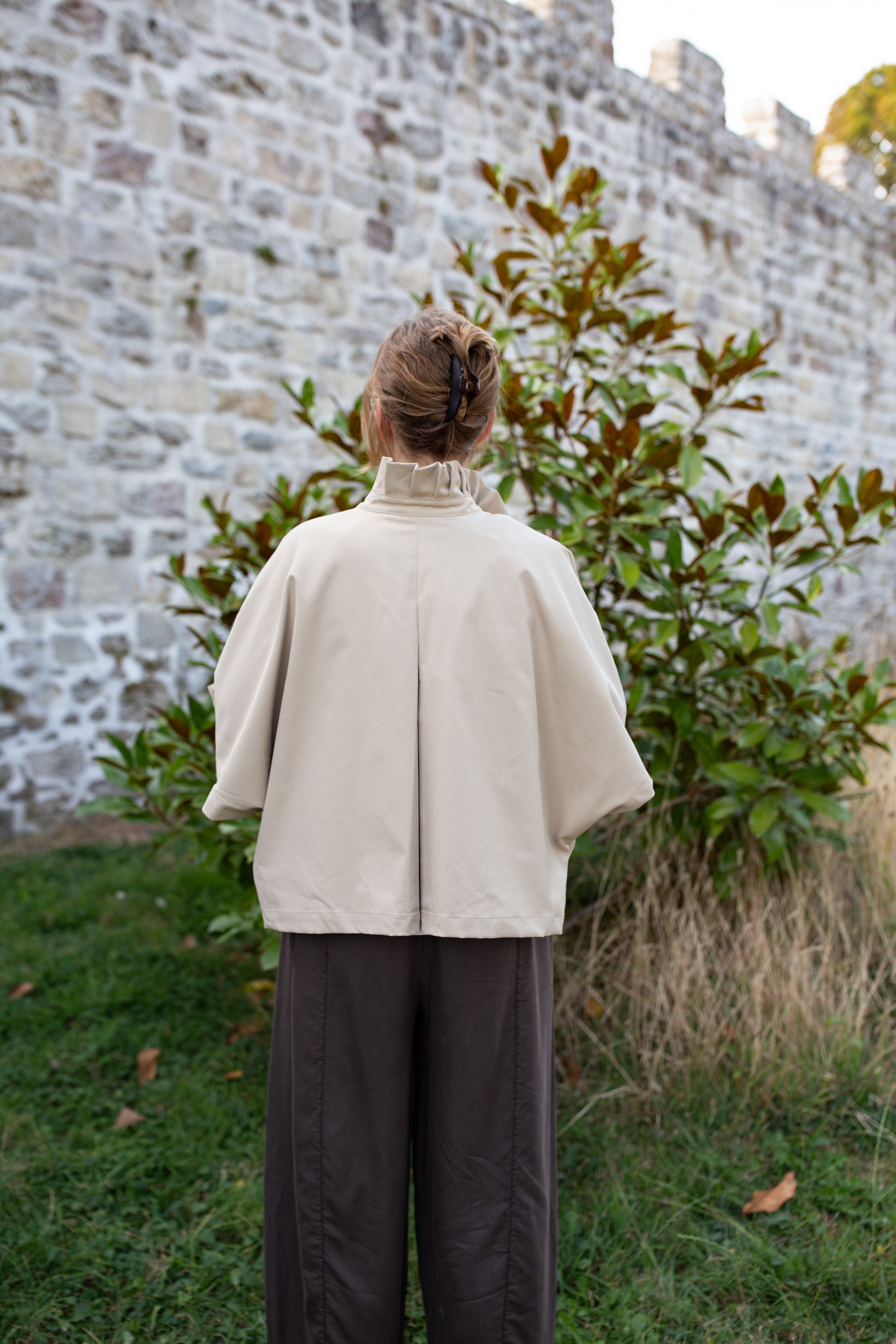 ALBA BEIGE _ Cape Trench Courte