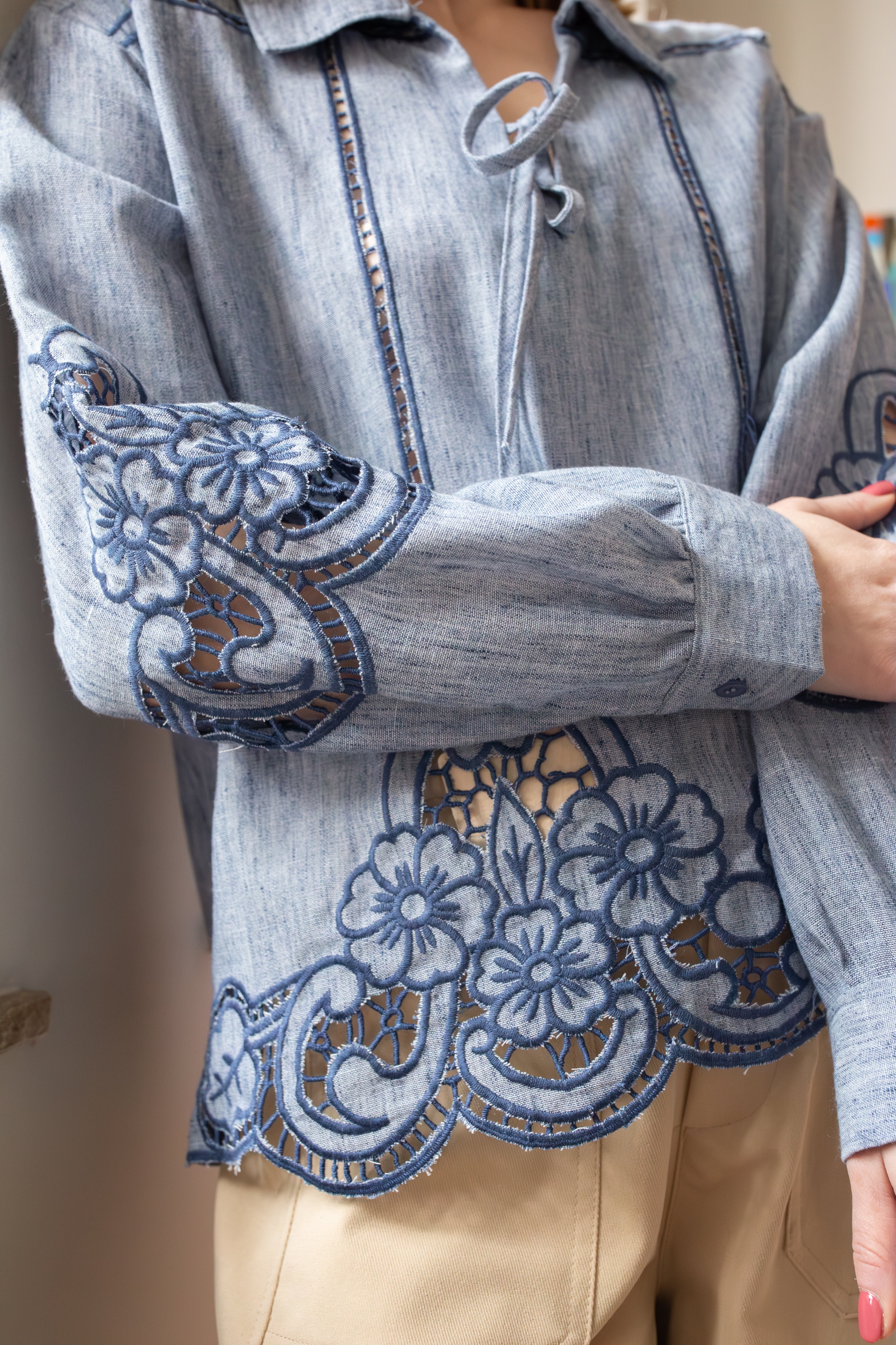 Blouse Bianca _ Bleue